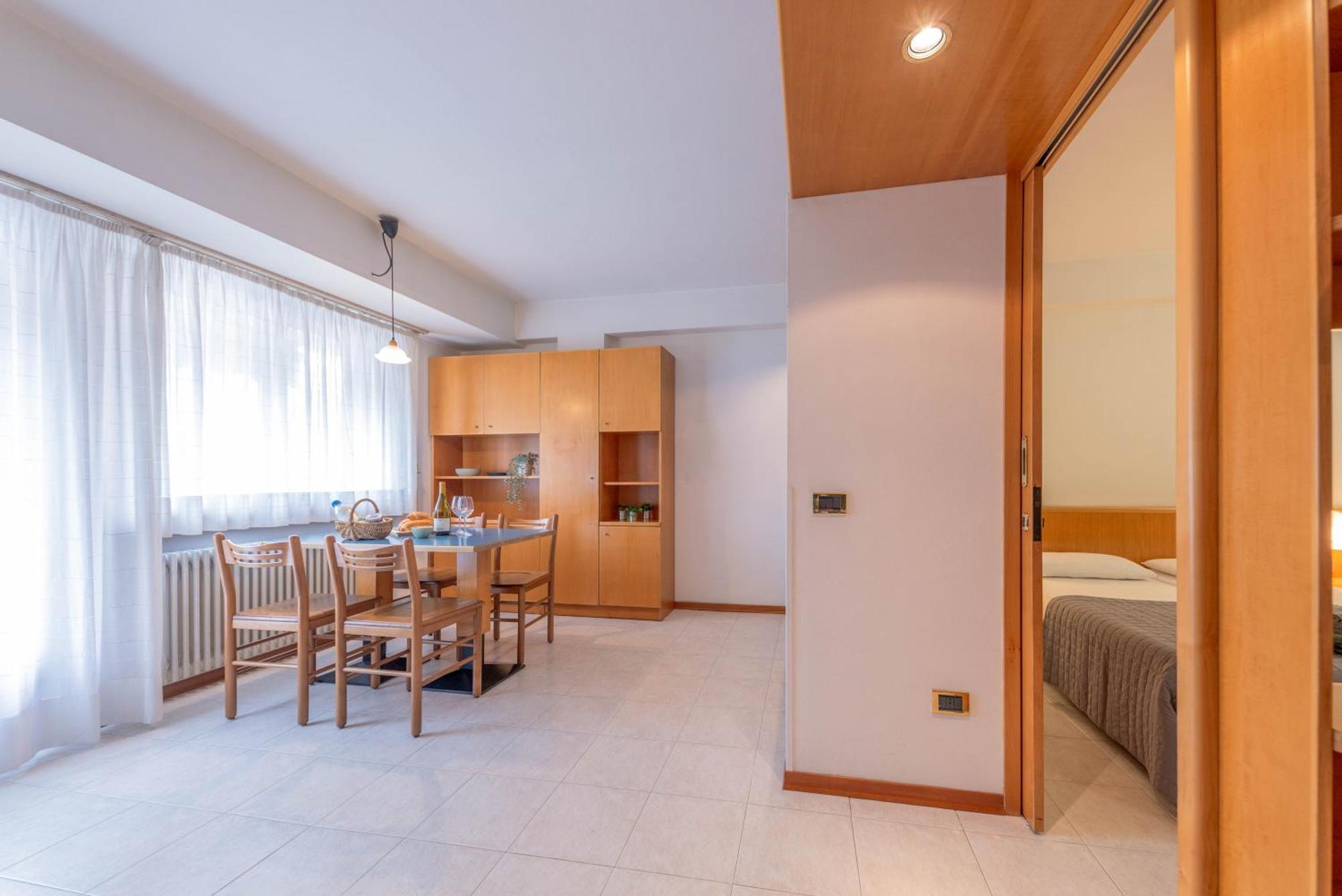 Comano Vacanze Appartamenti 科马诺泰梅 外观 照片