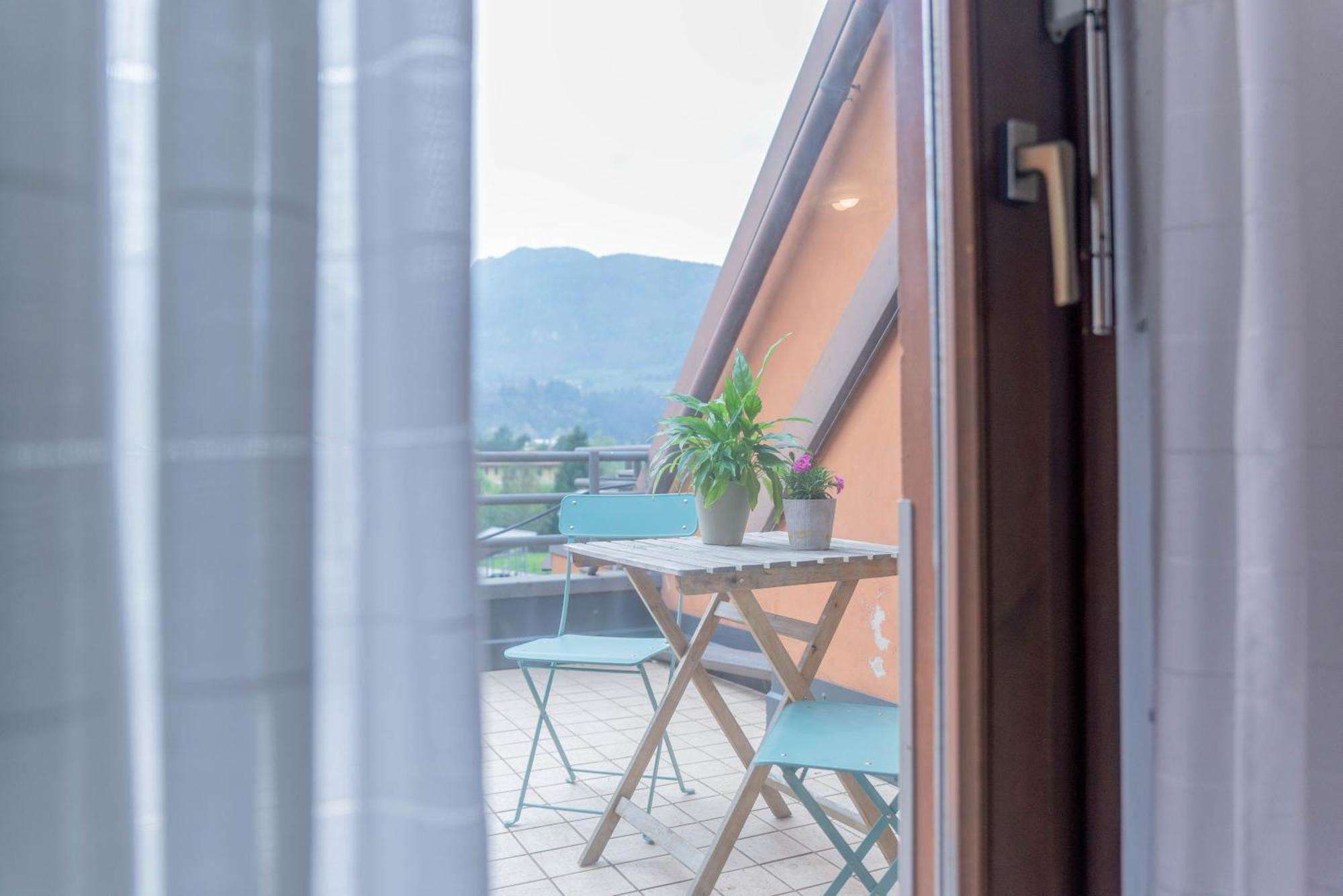 Comano Vacanze Appartamenti 科马诺泰梅 外观 照片